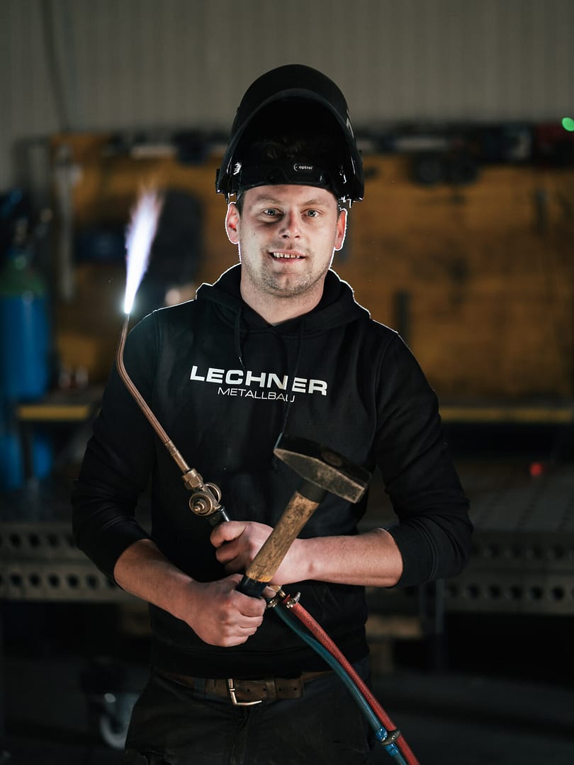 Hannes Lechner, Schlossermeister